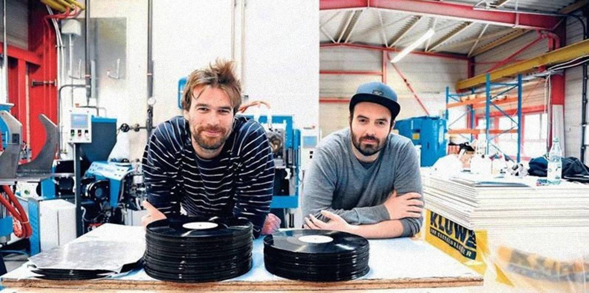 Berlin : Deux passionnés ouvrent une presse à vinyles dédiée aux  labels indépendants